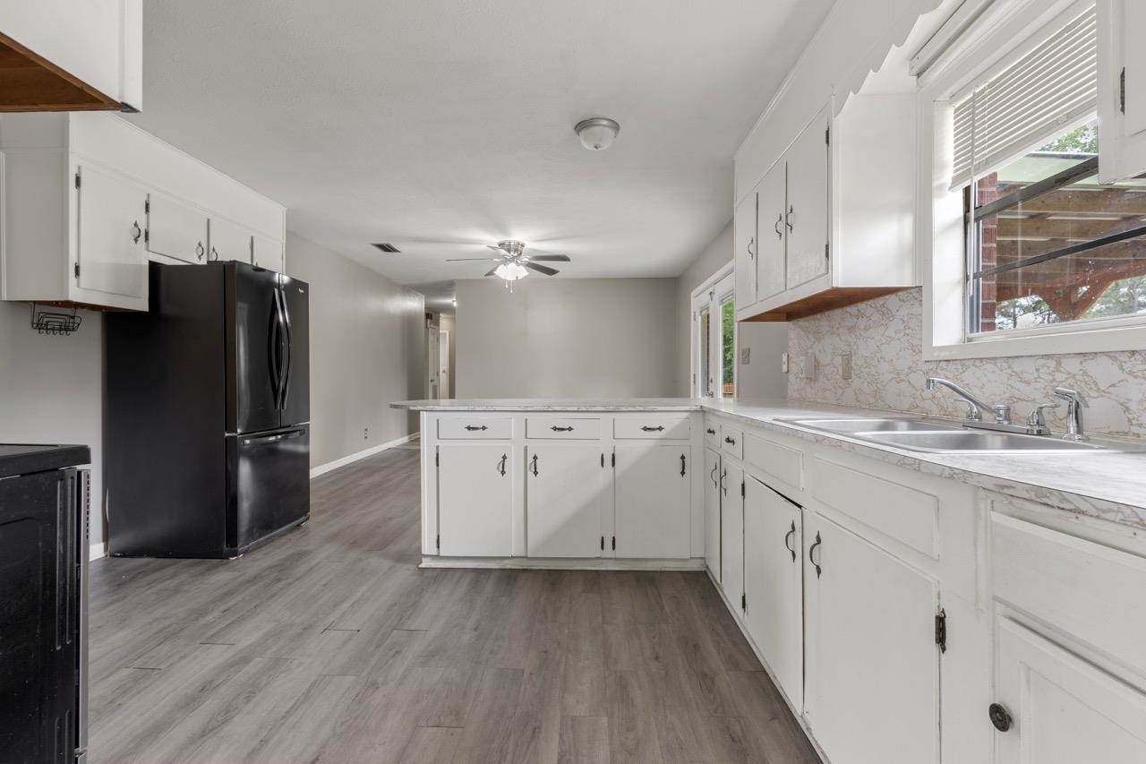 4068 English Road Marianna, FL 32448 - Photo 2 of 36