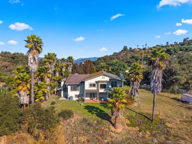 $950,000 | 3849 Pala Mesa Drive, Fallbrook, CA 92028