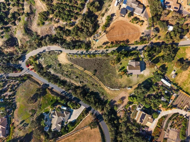 $950,000 | 3849 Pala Mesa Drive, Fallbrook, CA 92028