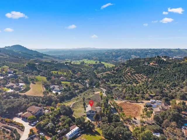 $950,000 | 3849 Pala Mesa Drive, Fallbrook, CA 92028