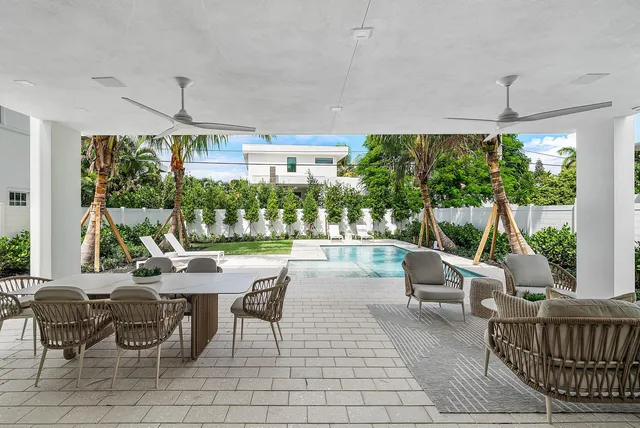 $3,850,000 | 721 Lake Avenue North, Delray Beach, FL 33483
