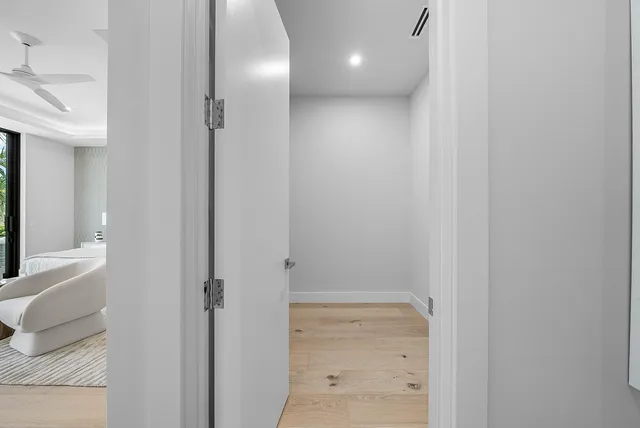 $3,850,000 | 721 Lake Avenue North, Delray Beach, FL 33483