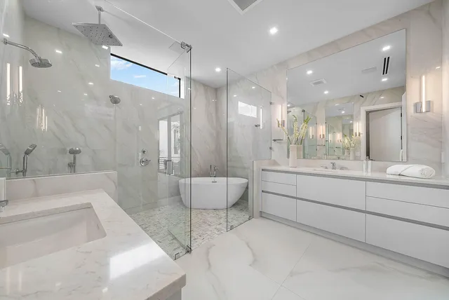 $3,850,000 | 721 Lake Avenue North, Delray Beach, FL 33483