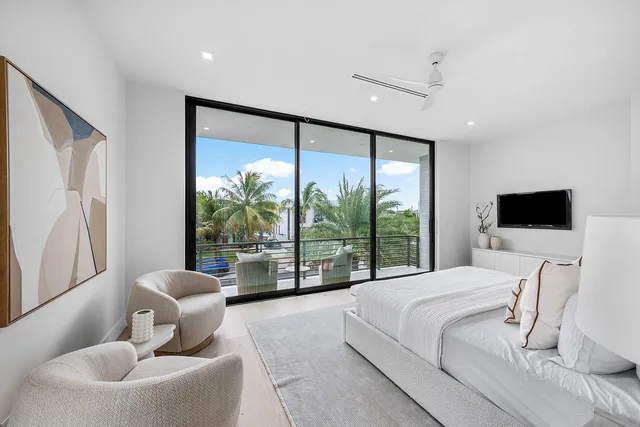 $3,850,000 | 721 Lake Avenue North, Delray Beach, FL 33483