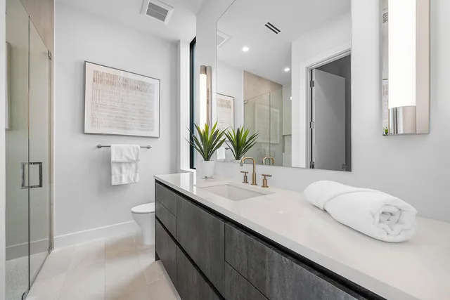 $3,850,000 | 721 Lake Avenue North, Delray Beach, FL 33483