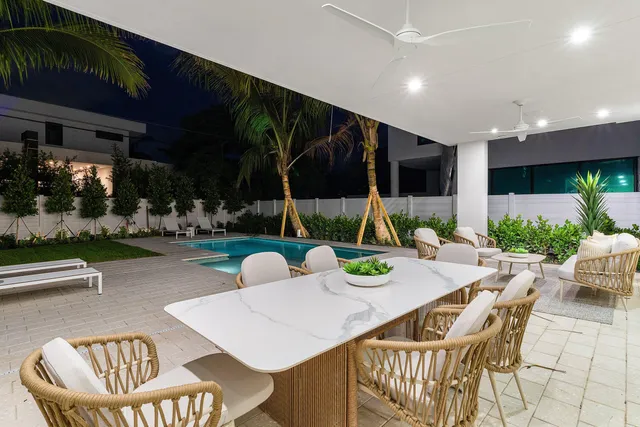 $3,850,000 | 721 Lake Avenue North, Delray Beach, FL 33483