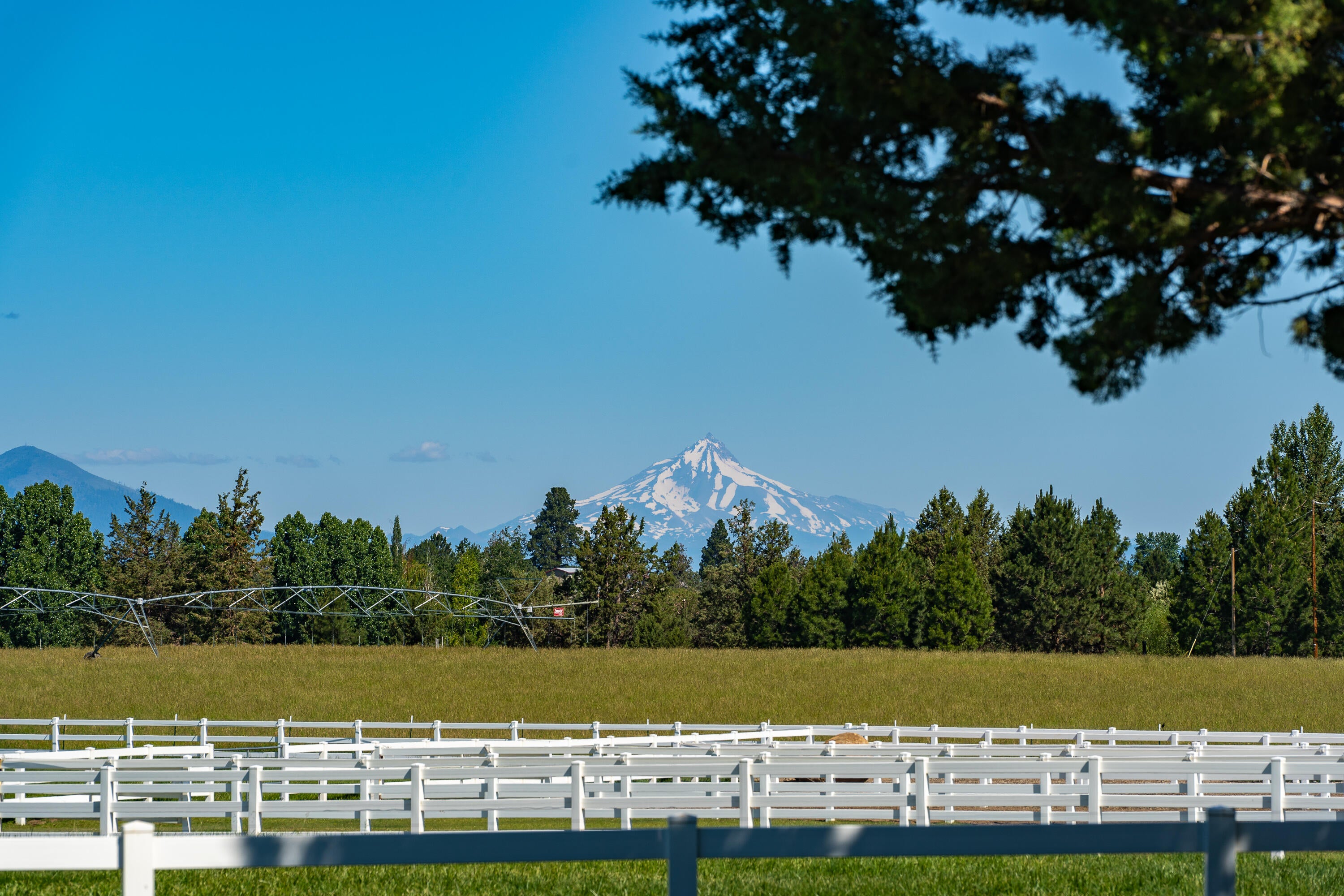 18611 Couch Market Road Bend, OR 97703 - Photo 54 of 55 54