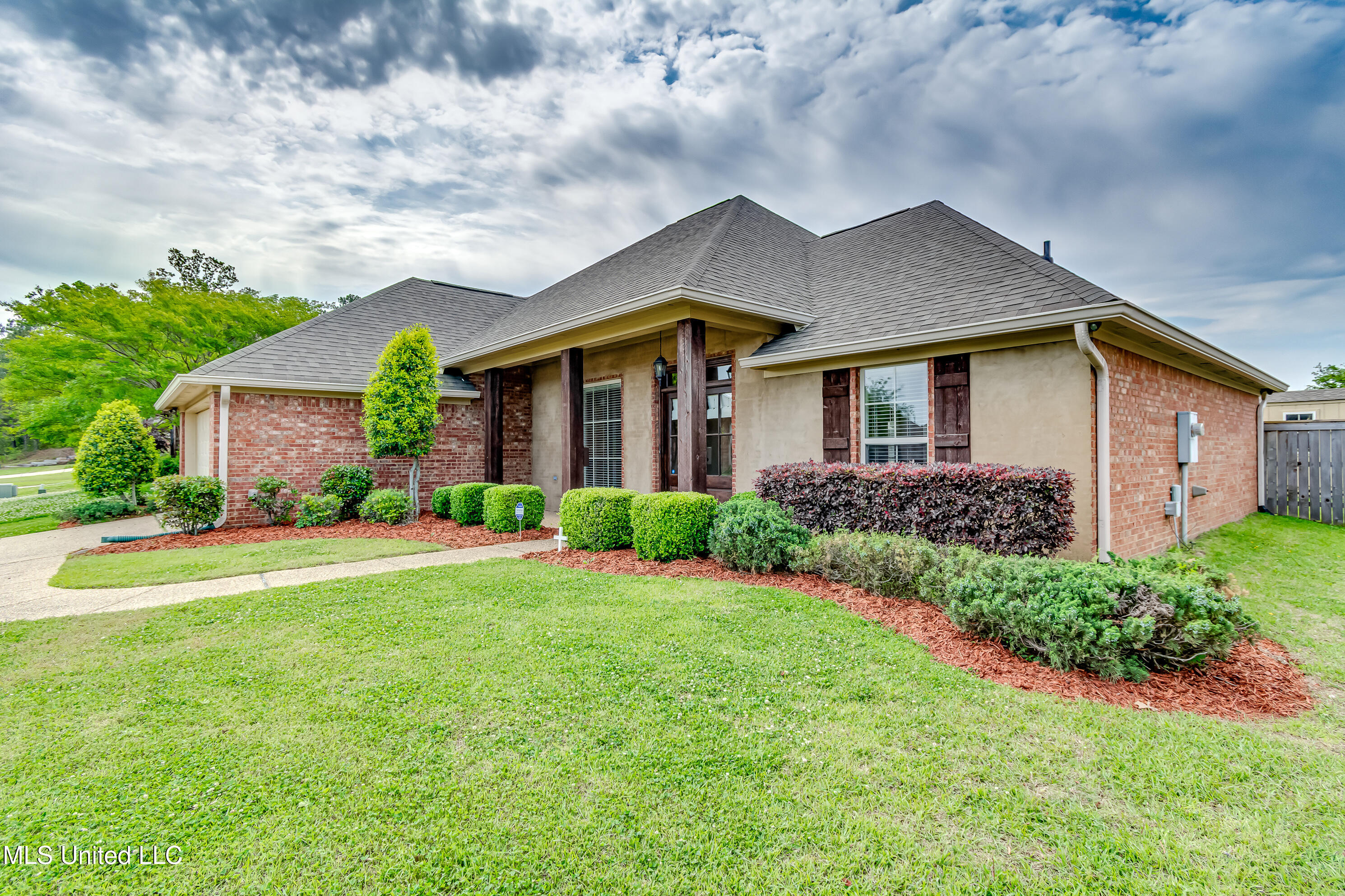 518 Springhill Crossing-2