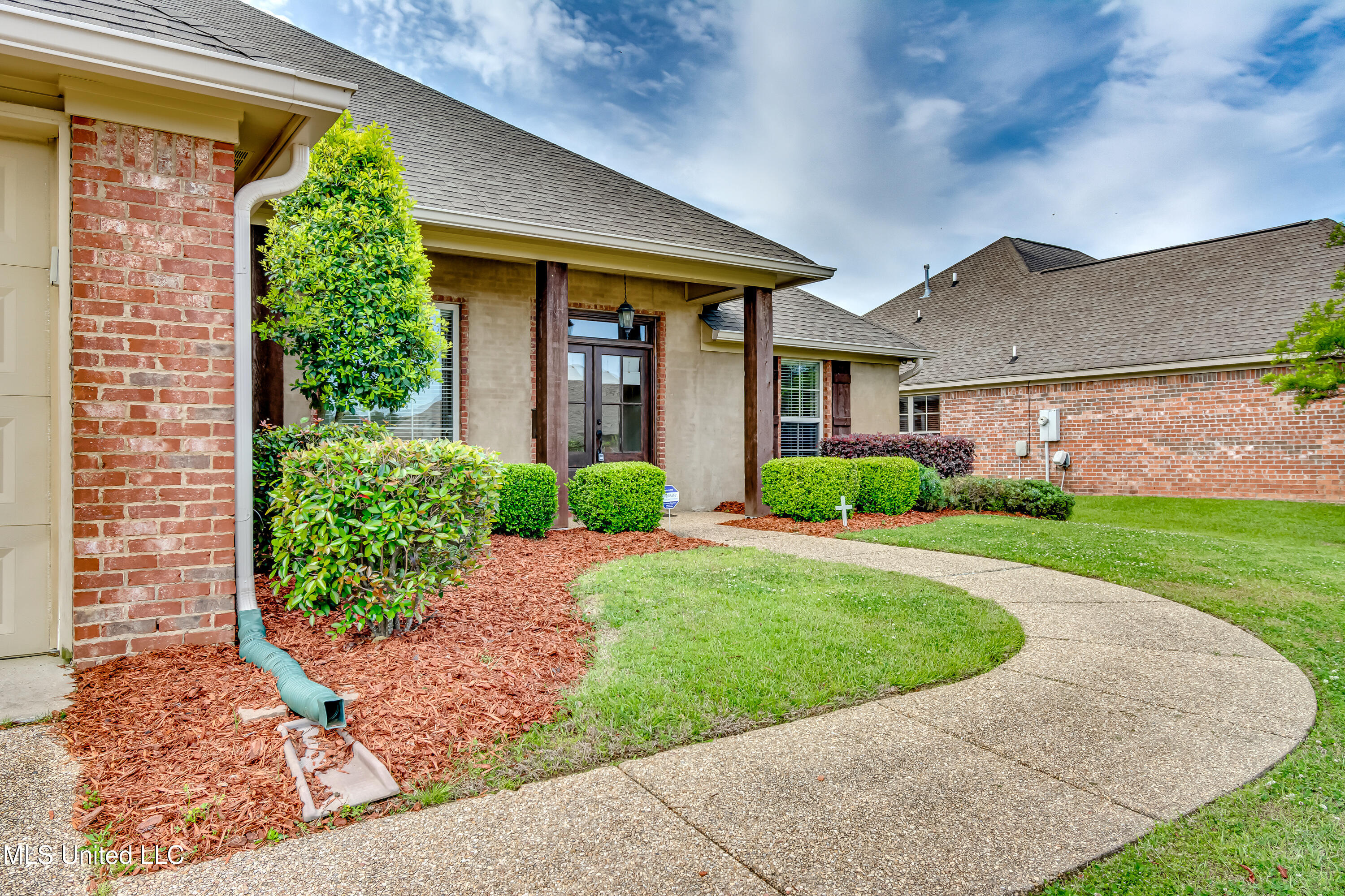 518 Springhill Crossing Brandon, MS 39047 - Photo 5 of 60 518 Springhill Crossing-8