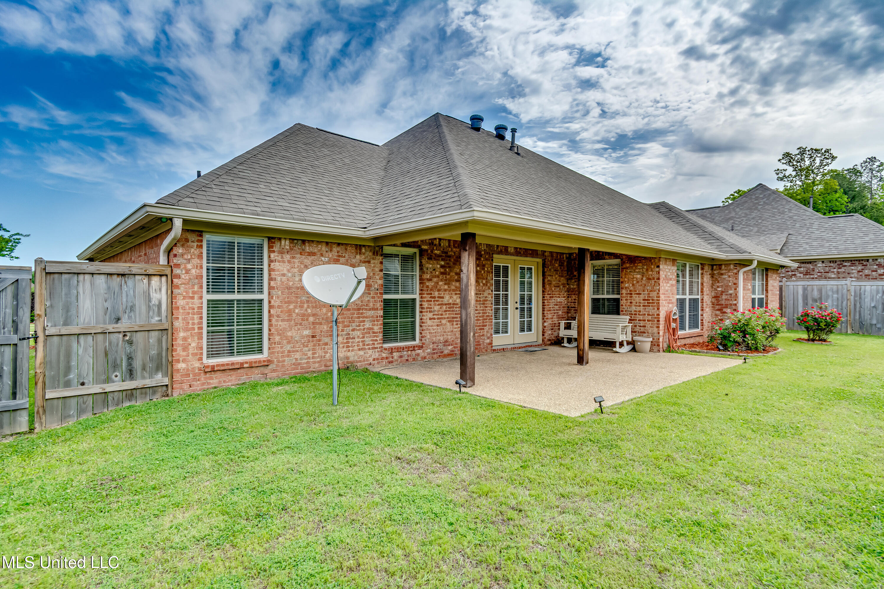 518 Springhill Crossing Brandon, MS 39047 - Photo 6 of 60 518 Springhill Crossing-9