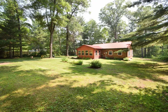 $275,000 | 24904 Leghorn Drive, Siren, WI 54872