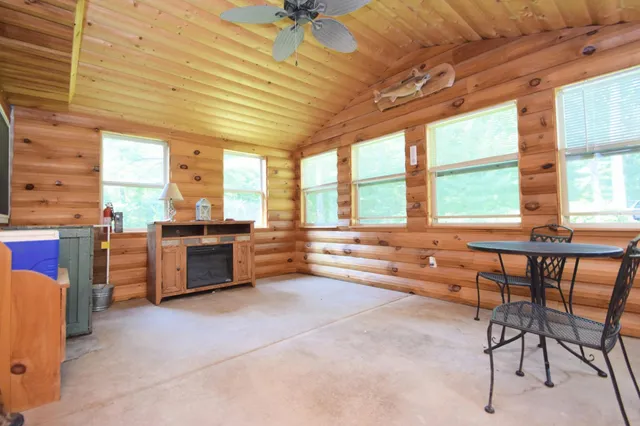 $275,000 | 24904 Leghorn Drive, Siren, WI 54872