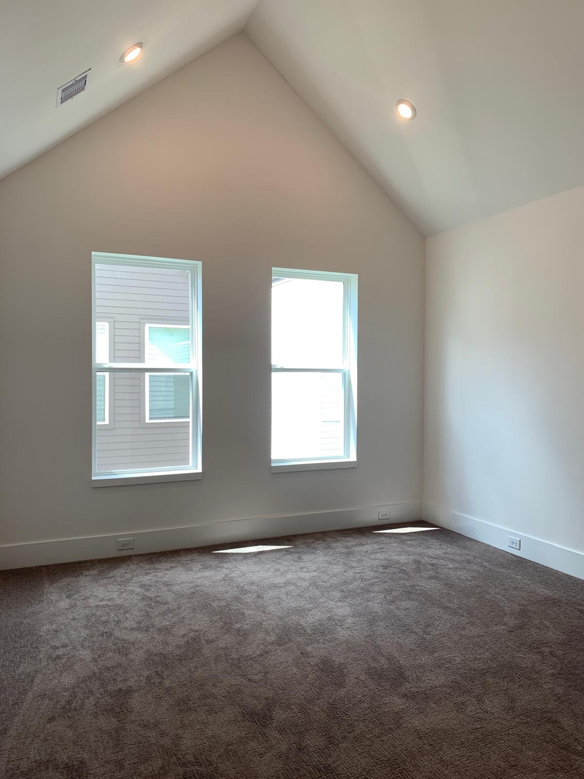 7506 Carver Road, Unit B Houston, TX 77088 - Photo 7 of 11 Gallery Image 7