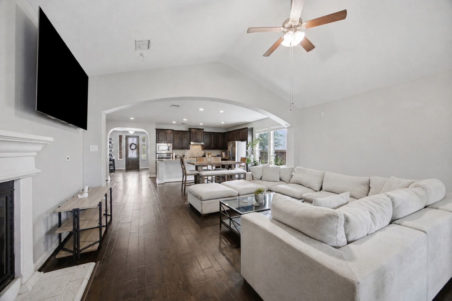 1016 Winding Way Drive Georgetown, TX 78628 - Photo 10 of 39