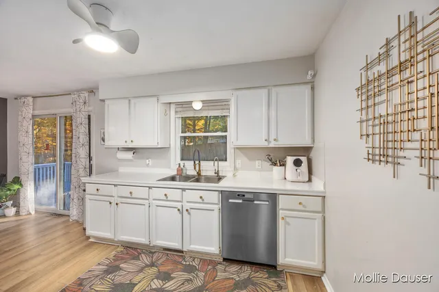 $330,000 | 8683 Star Eye Street Northeast, Rockford, MI 49341