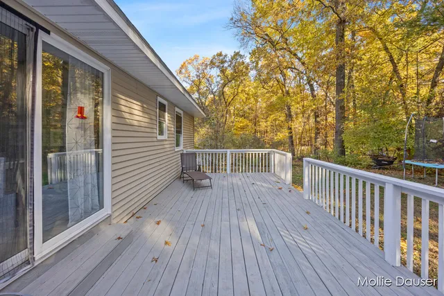 $330,000 | 8683 Star Eye Street Northeast, Rockford, MI 49341