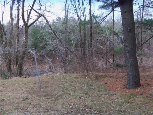557-81 Southwest Cutoff, Unit 81 Worcester, MA 01607 - Photo 10 of 11 Gallery Image 10