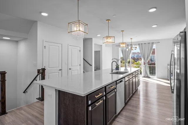 $3,500 | 2906 Reflection Drive, Naperville, IL 60564