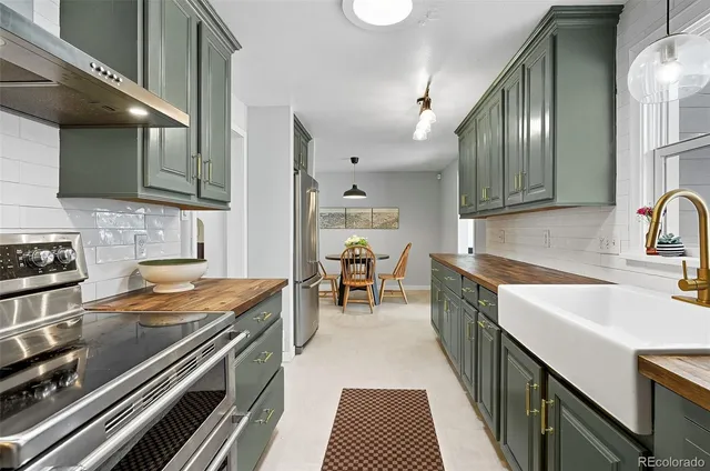 $560,000 | 3271 South Lafayette Street, Englewood, CO 80113