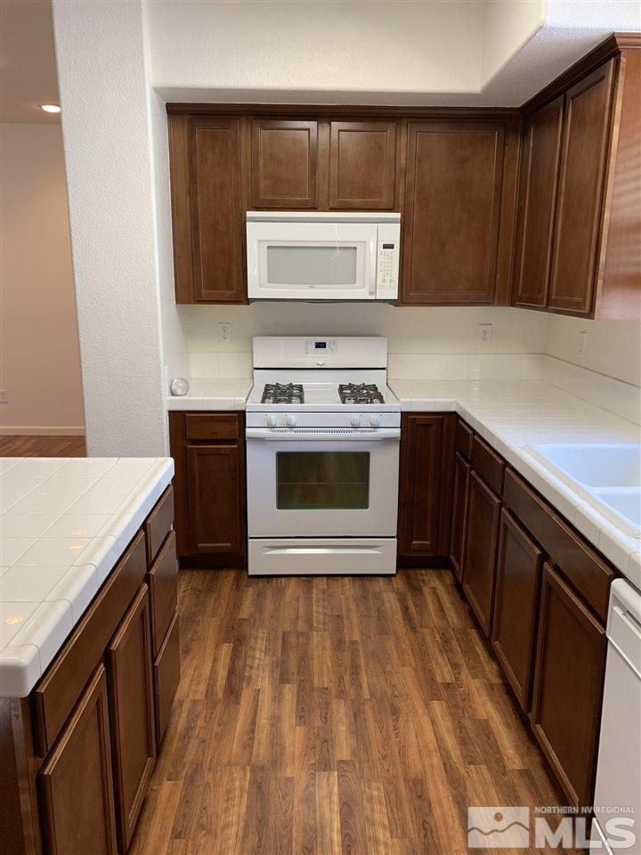2120 Stanhope Lane Reno, NV 89502 - Photo 5 of 14 Photo 5