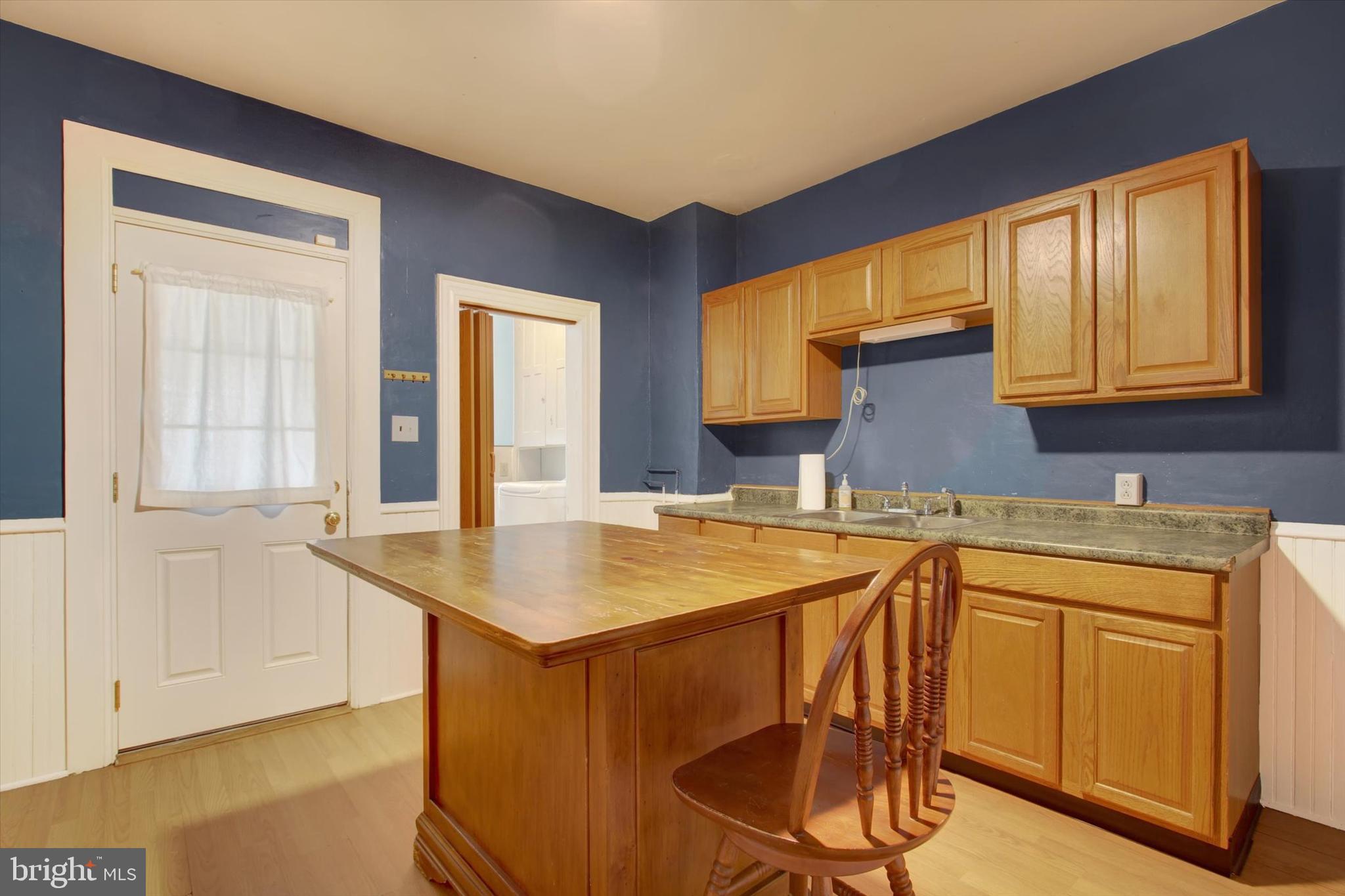 531 York Street Hanover, PA 17331 - Photo 9 of 21 Gallery Image 9