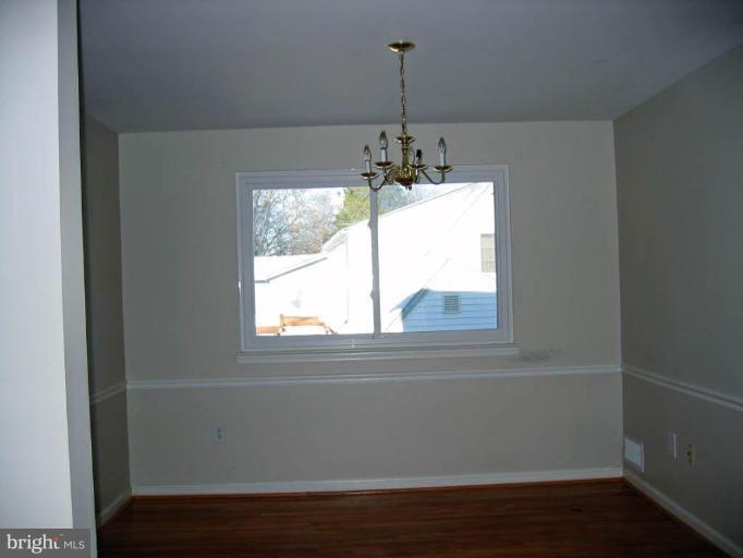 5517 Kempton Drive Springfield, VA 22151 - Photo 4 of 7 Dining Area