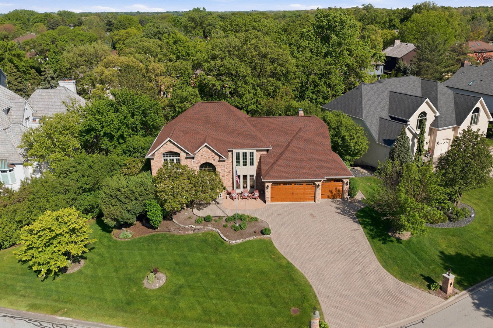 8701 Lake Ridge Drive Darien, IL 60561 - Photo 2 of 38