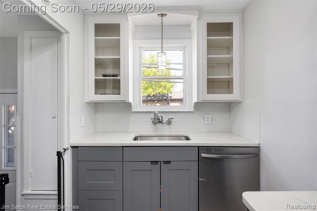474 Madison Street Grosse Pointe, MI 48236 - Photo 6 of 26