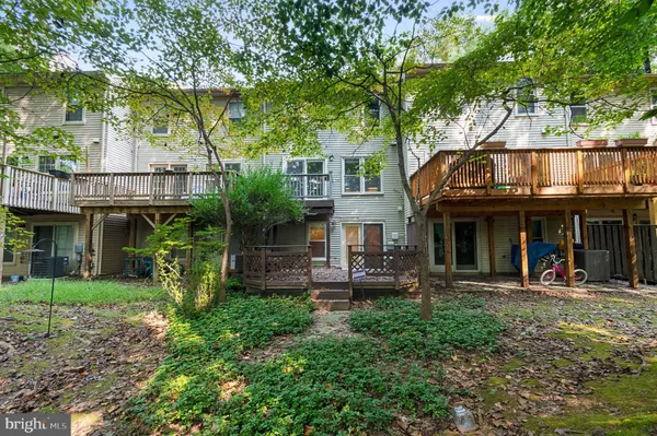 $4,200 | 10504 Pine Haven Terrace, North Bethesda, MD 20852
