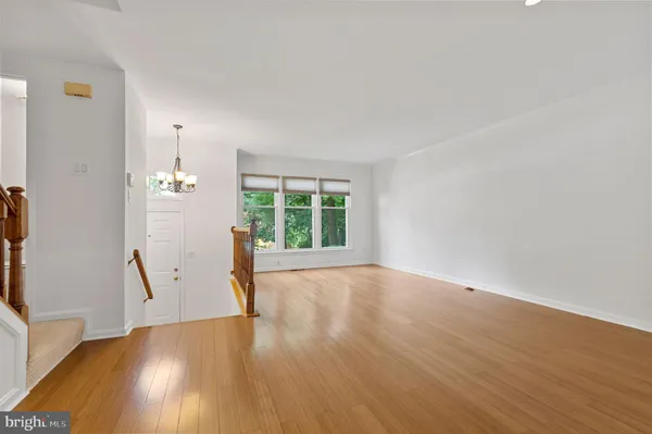$4,200 | 10504 Pine Haven Terrace, North Bethesda, MD 20852