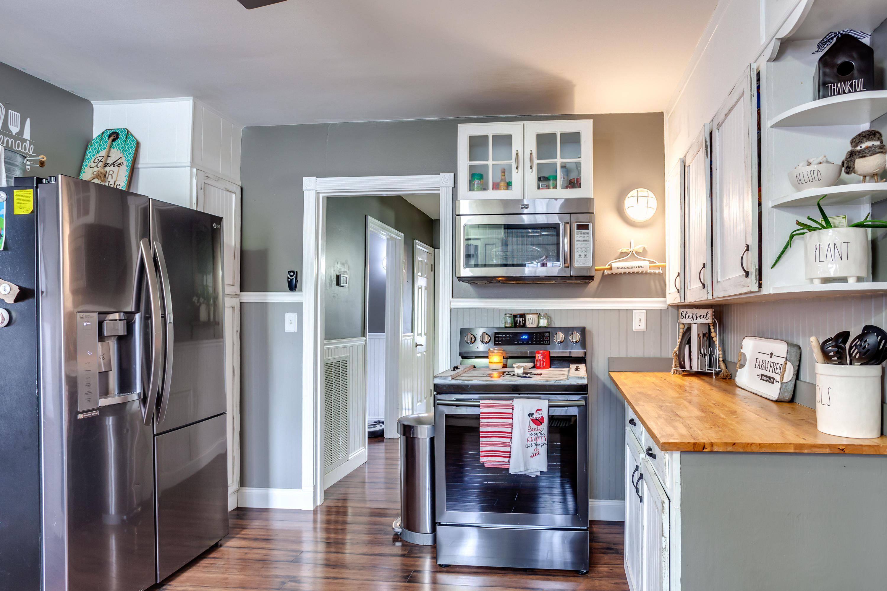 4960 Beverly Road Knoxville, TN 37918 - Photo 15 of 40 15 Kitchen