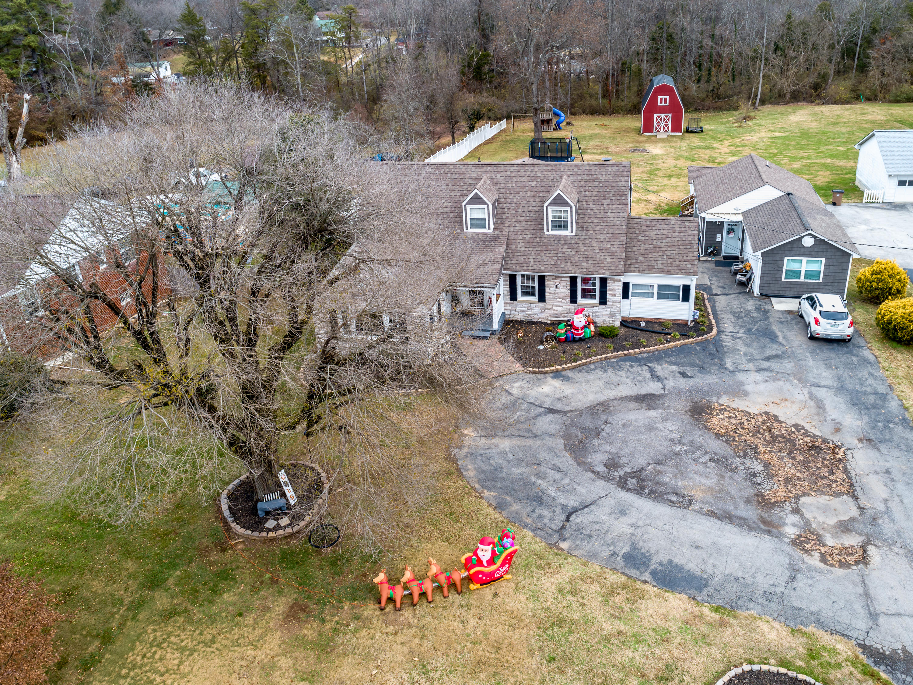 4960 Beverly Road Knoxville, TN 37918 - Photo 26 of 40 26 Aerial Front