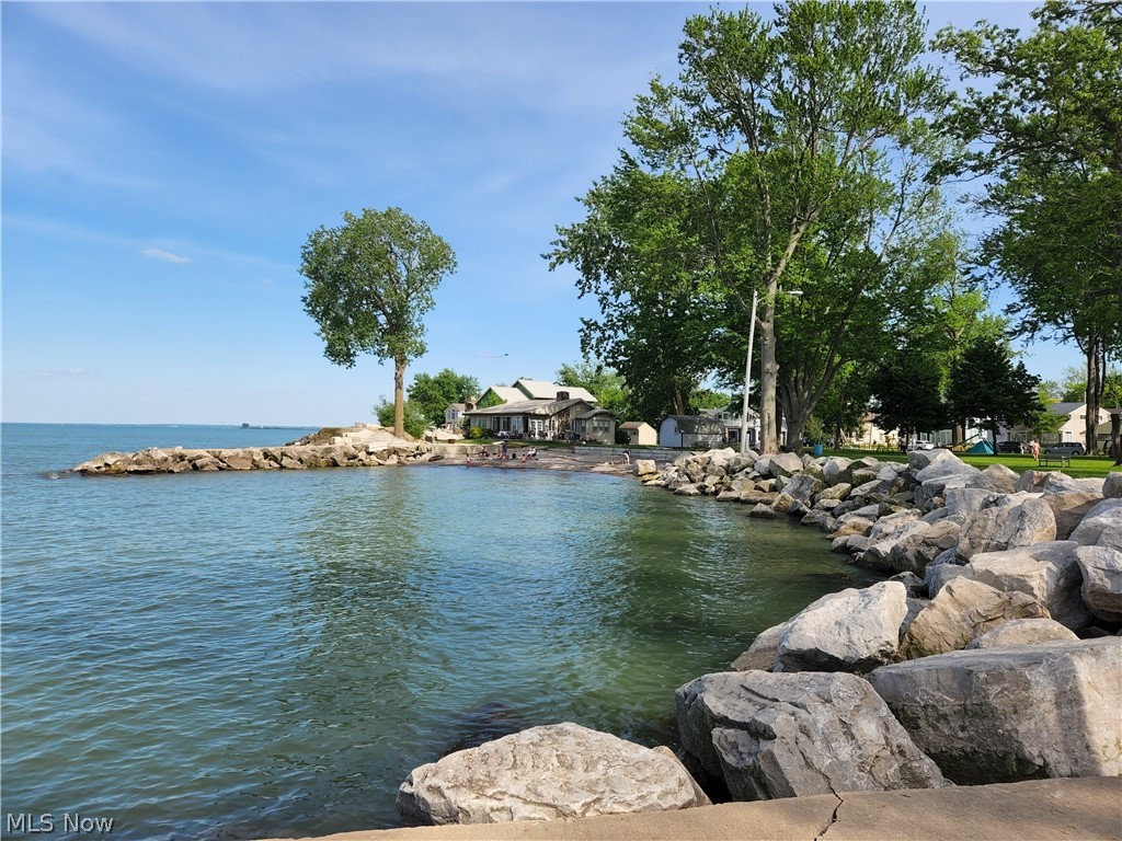 116 Rye Beach Road Huron, OH 44839 - Photo 4 of 13