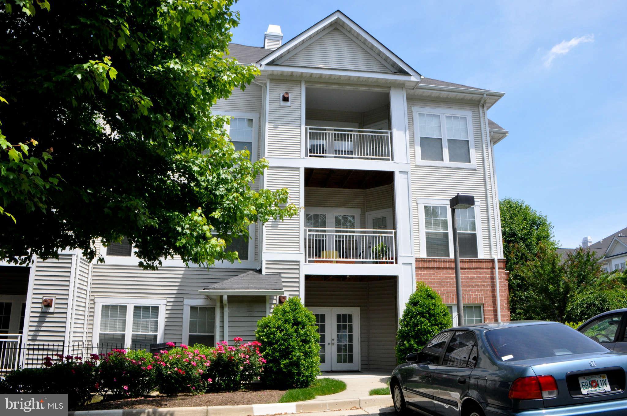 1520 North Point Drive, Unit 101 Reston, VA 20194 - Photo 22 of 22 Exterior (Rear)