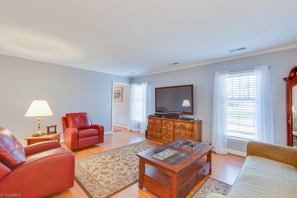 4133 Clinard Road Clemmons, NC 27012 - Photo 3 of 30 Gallery Image 3