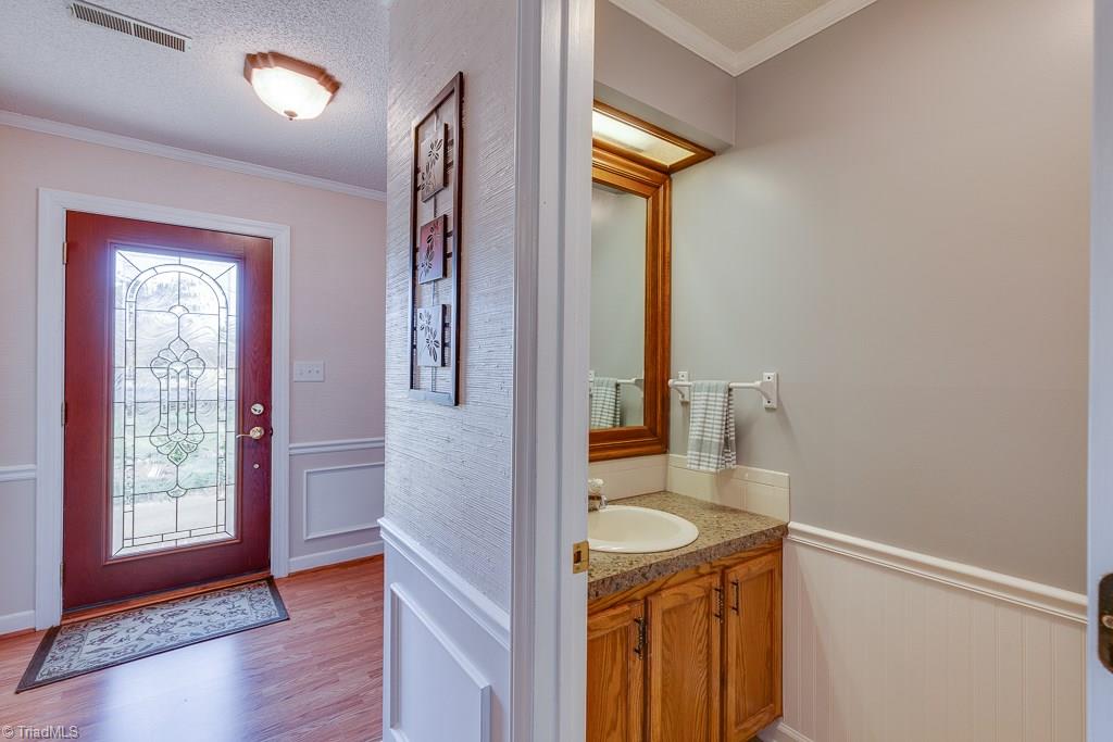 4133 Clinard Road Clemmons, NC 27012 - Photo 21 of 30 Gallery Image 21