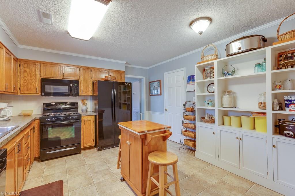 4133 Clinard Road Clemmons, NC 27012 - Photo 8 of 30 Gallery Image 8