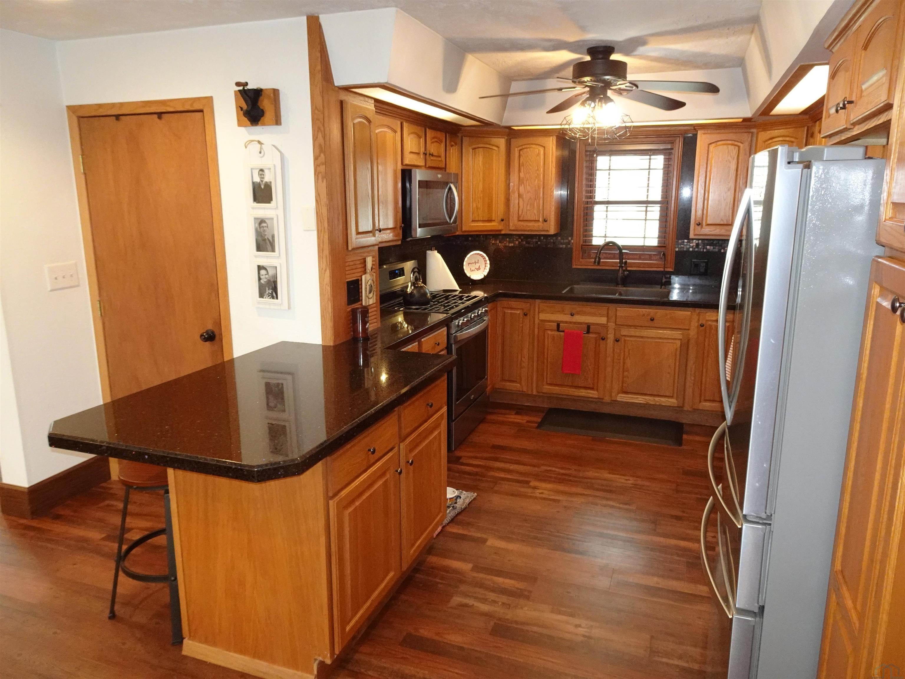 1024 7th Street Sheldon, IA 51201 - Photo 8 of 34 Gallery Image 8