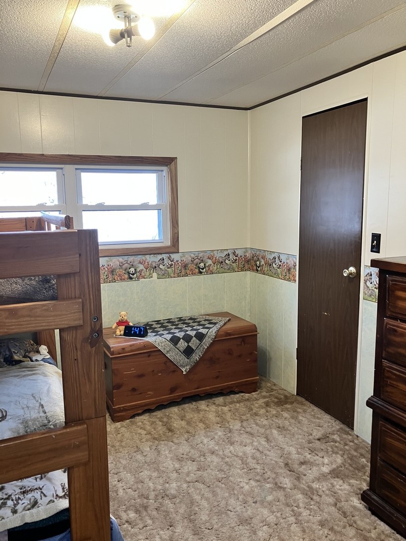 9576 State Rte 161 Extension Iuka, IL 62849 - Photo 12 of 53