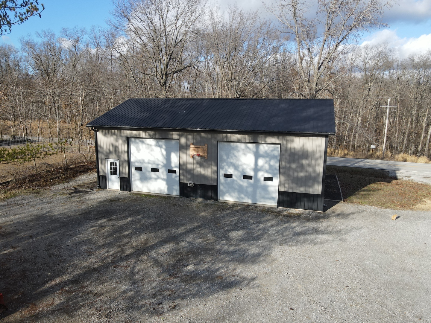 9576 State Rte 161 Extension Iuka, IL 62849 - Photo 37 of 53