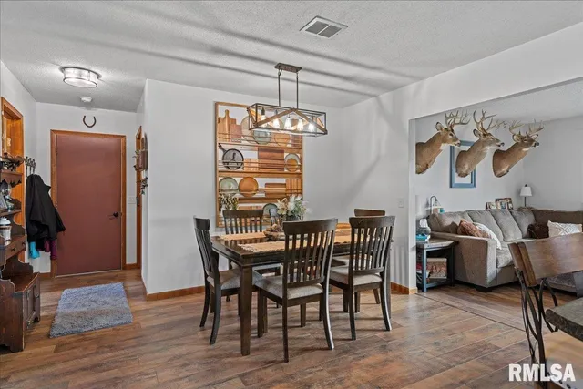 $285,000 | 641 Foxtail Lane, Springfield, IL 62707