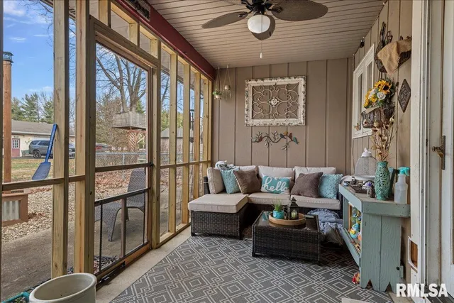 $285,000 | 641 Foxtail Lane, Springfield, IL 62707