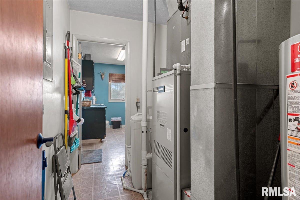 641 Foxtail Lane Springfield, IL 62707 - Photo 25 of 45