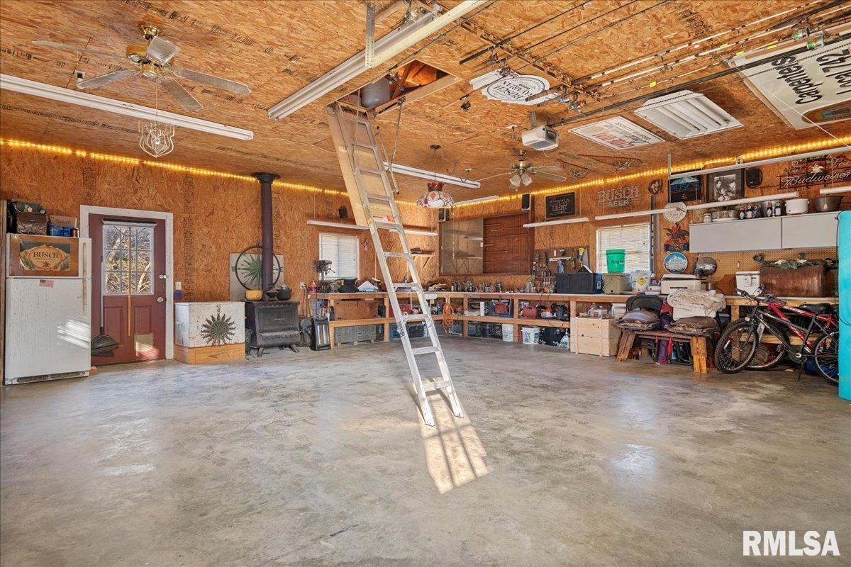 641 Foxtail Lane Springfield, IL 62707 - Photo 37 of 45