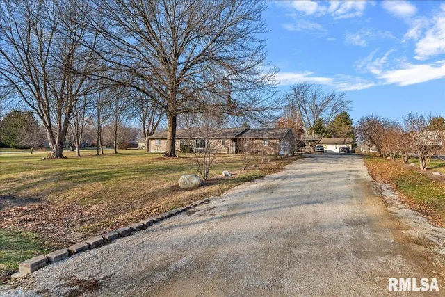 $285,000 | 641 Foxtail Lane, Springfield, IL 62707