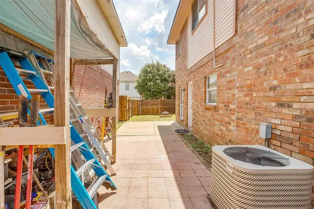 $369,999 | 1709 Circle Creek Drive, Lewisville, TX 75067