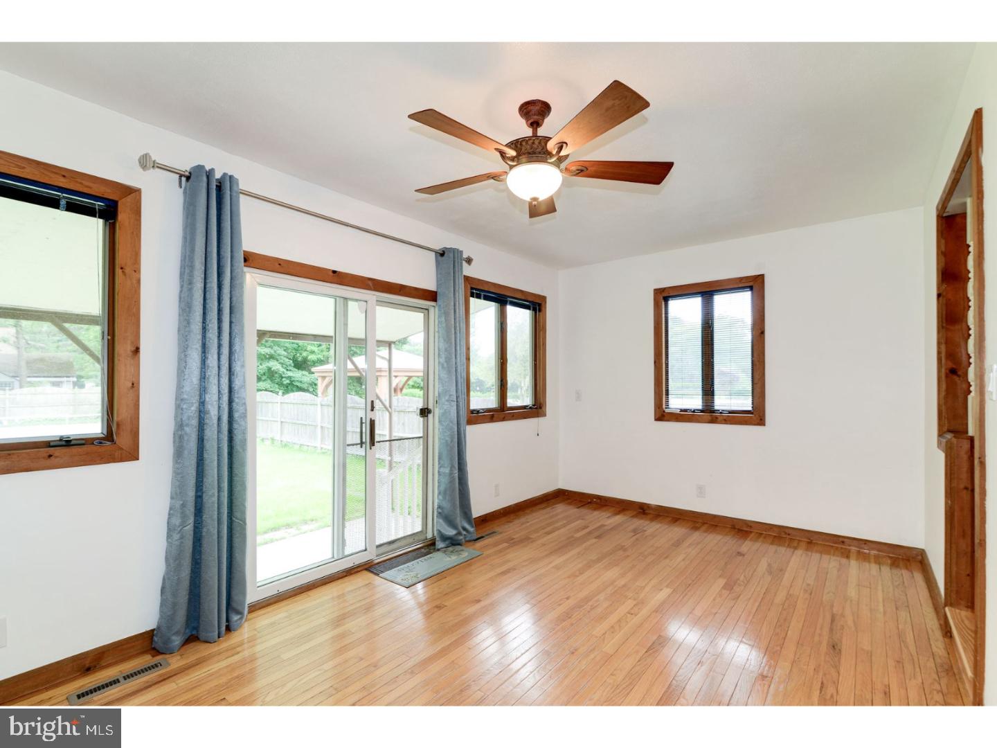 110 Cornell Road Glassboro, NJ 08028 - Photo 7 of 25 Dining Room