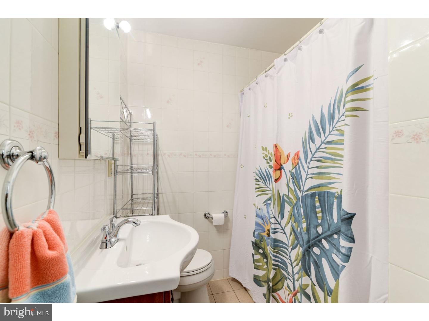 110 Cornell Road Glassboro, NJ 08028 - Photo 10 of 25 Bathroom