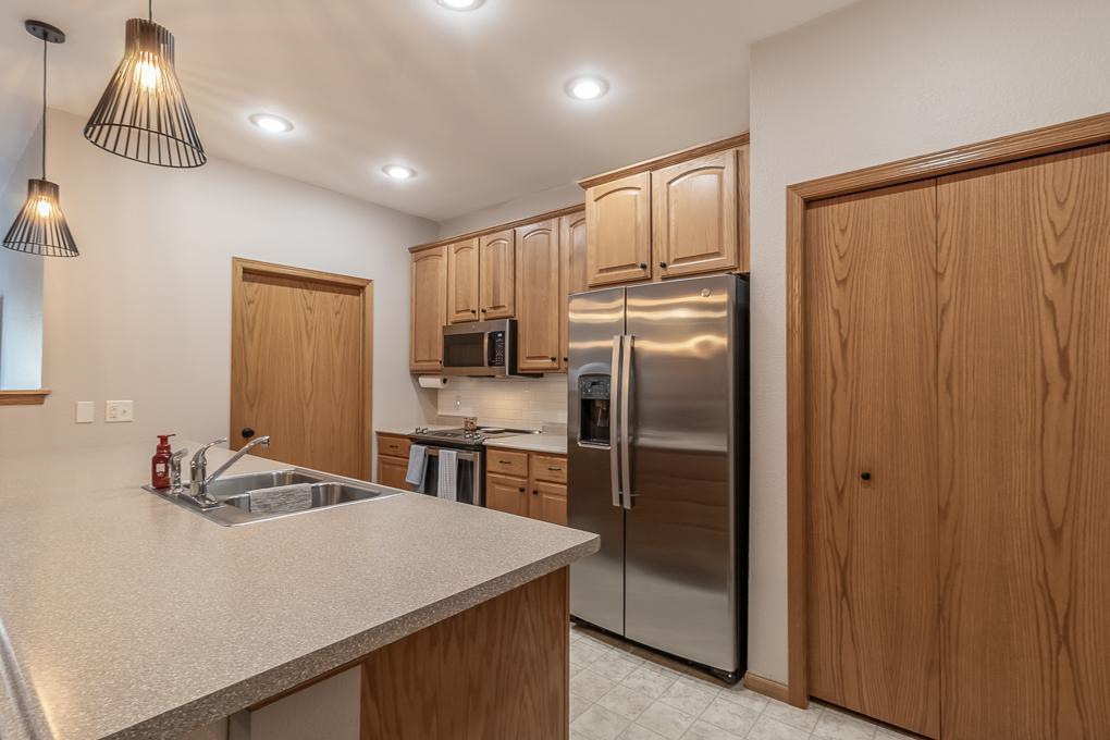 2056 Pratt Circle St. Peter, MN 56082 - Photo 13 of 29