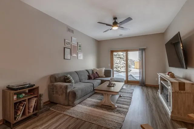 $249,900 | 2056 Pratt Circle, St. Peter, MN 56082